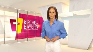 Christine Büttner moderiert das ökumenische Fernsehmagazin "Kirche in Bayern" am Sonntag, 10. April.